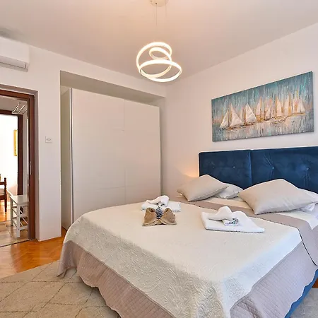 Apartment Dragana 1490