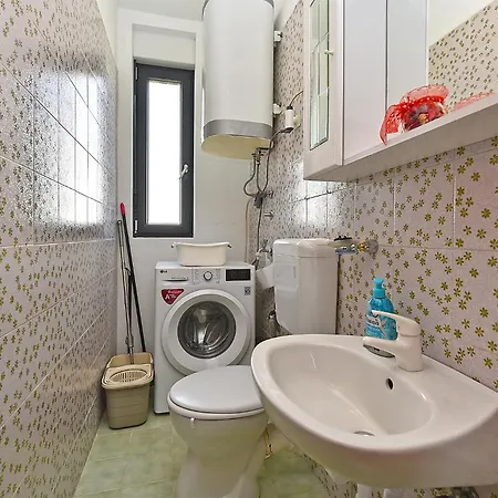 Dragana 1490 Fazana