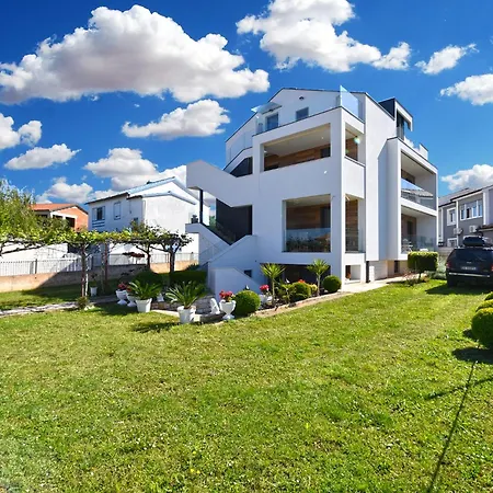 Apartment Dragana 1490