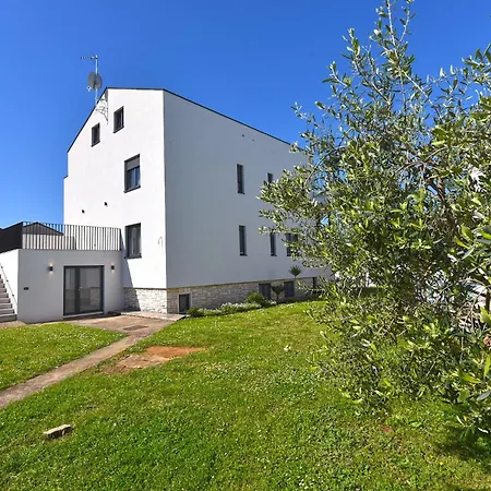 Apartment Dragana 1490